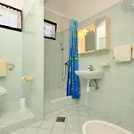 Apartments Andelo * Vlašići